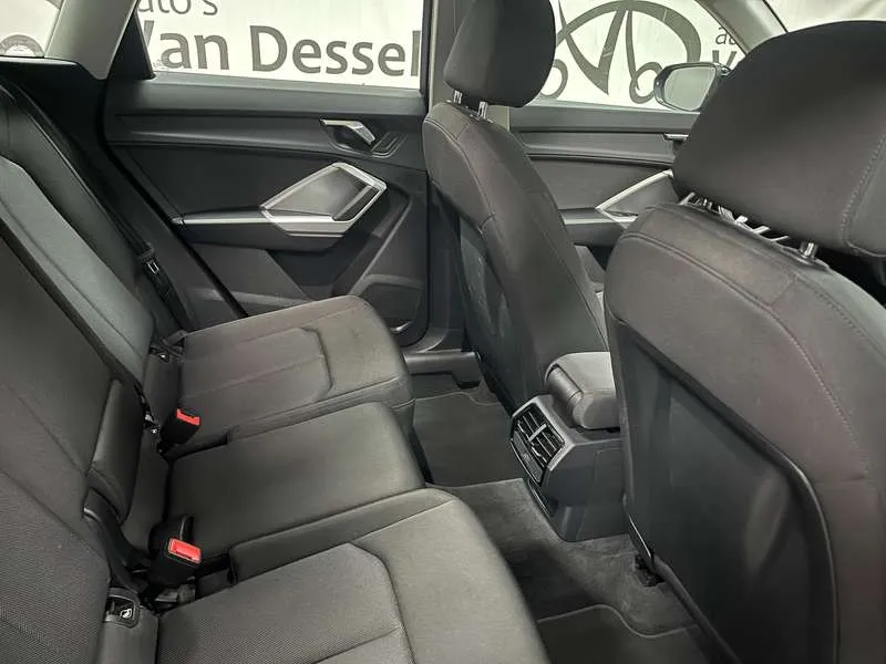 Audi Q3 Q3 35 TFSI S tronic advanced Image 7